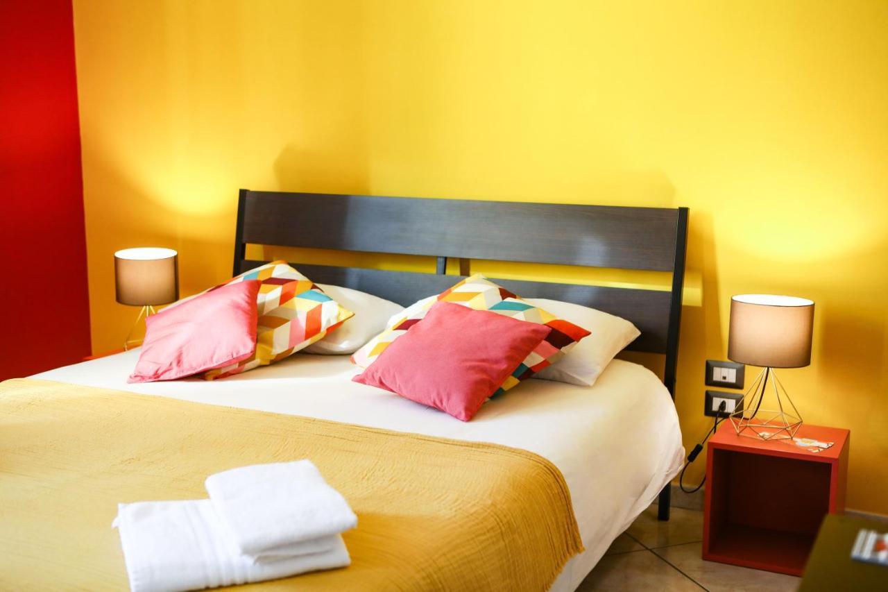 Bed and Breakfast Materdays 24 Napoli Esterno foto