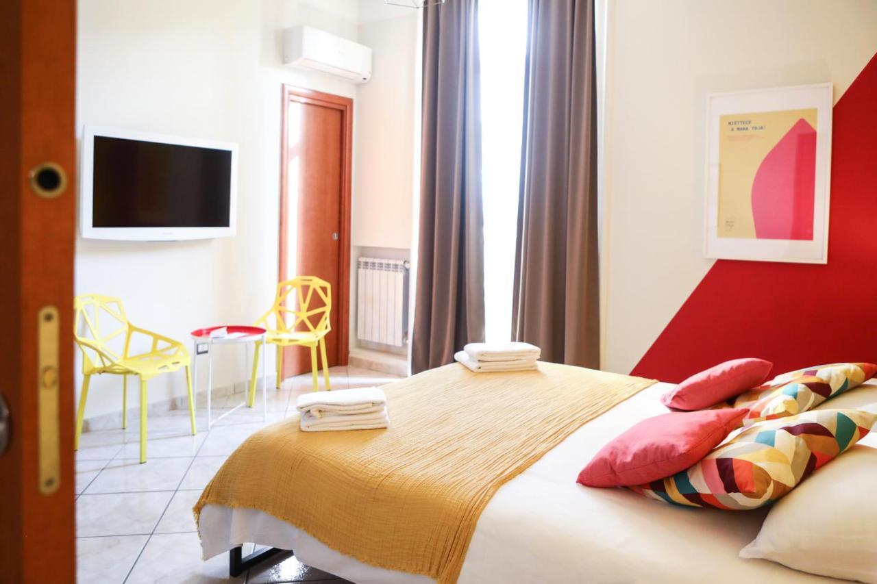 Bed and Breakfast Materdays 24 Napoli Esterno foto