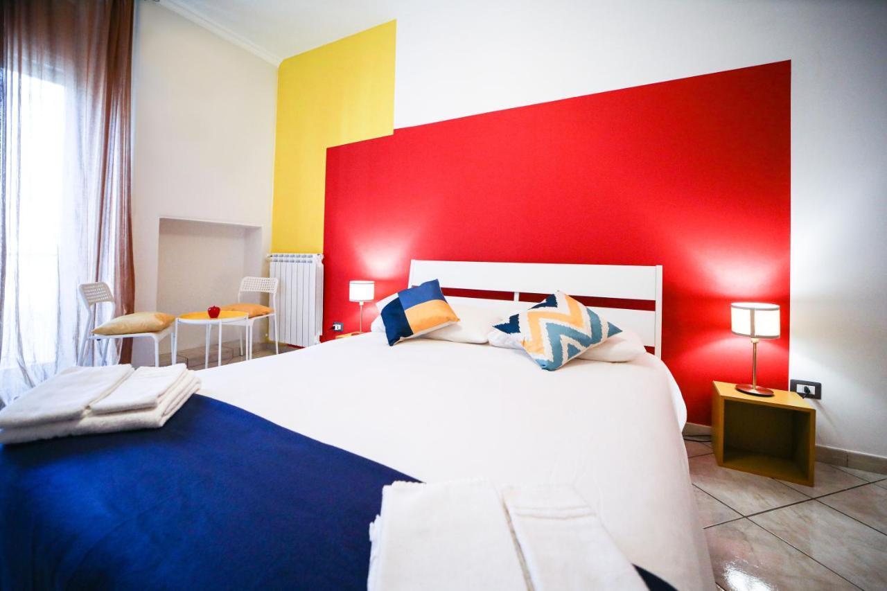 Bed and Breakfast Materdays 24 Napoli Esterno foto