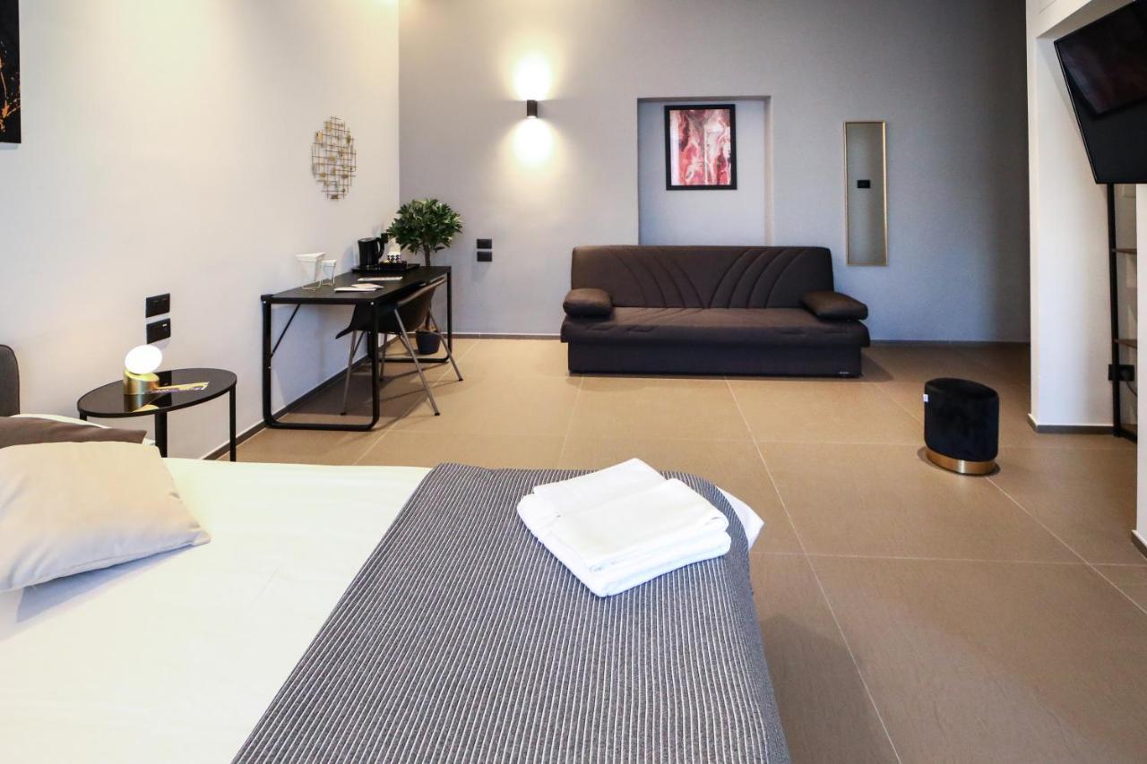 Bed and Breakfast Materdays 24 Napoli Esterno foto