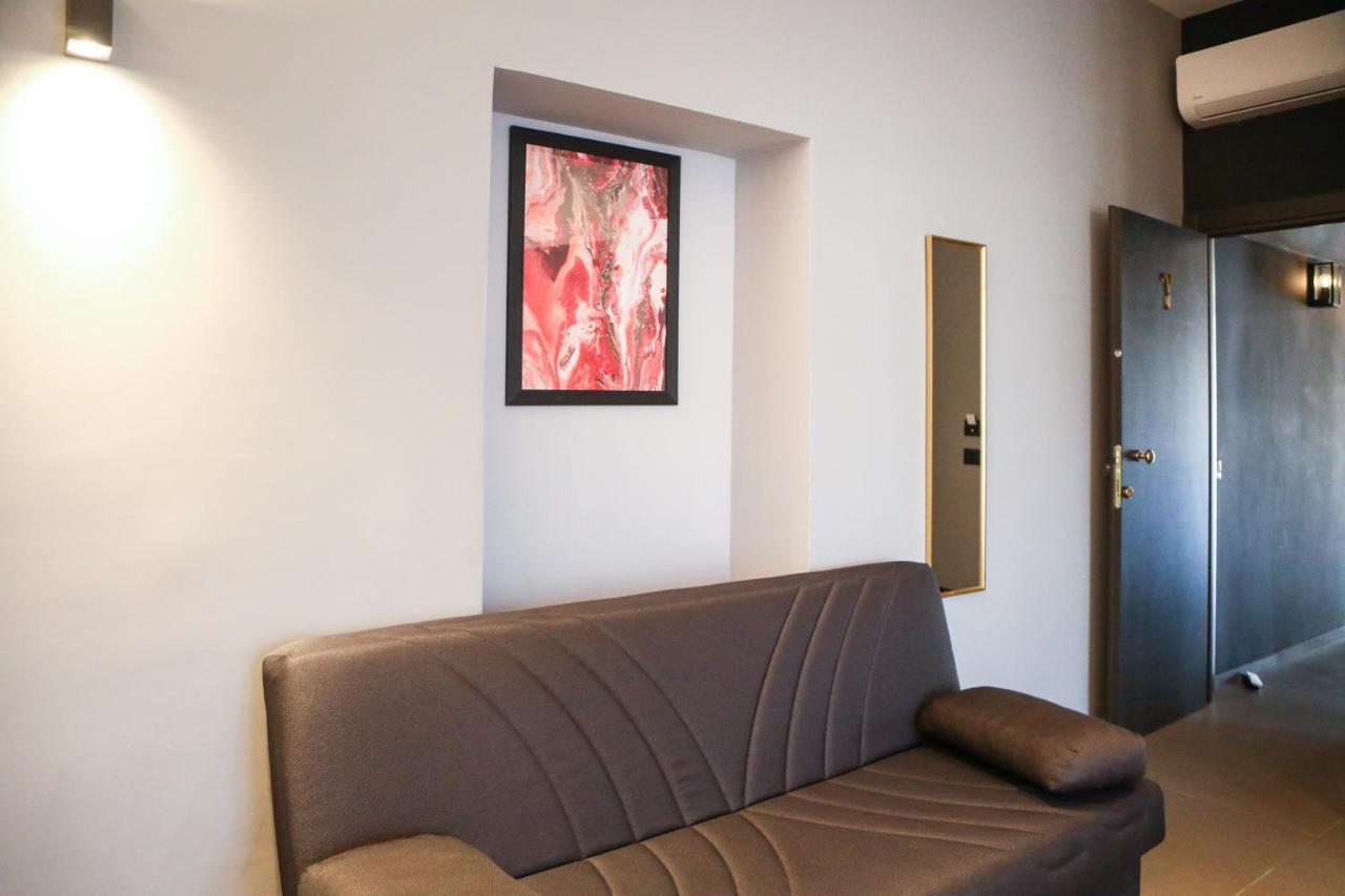 Bed and Breakfast Materdays 24 Napoli Esterno foto